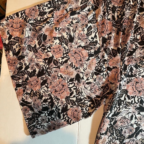 Kimchi Blue Floral Print Lightweight Airy Feminine Kimono/Cardigan Size M/L, - Picture 4 of 12